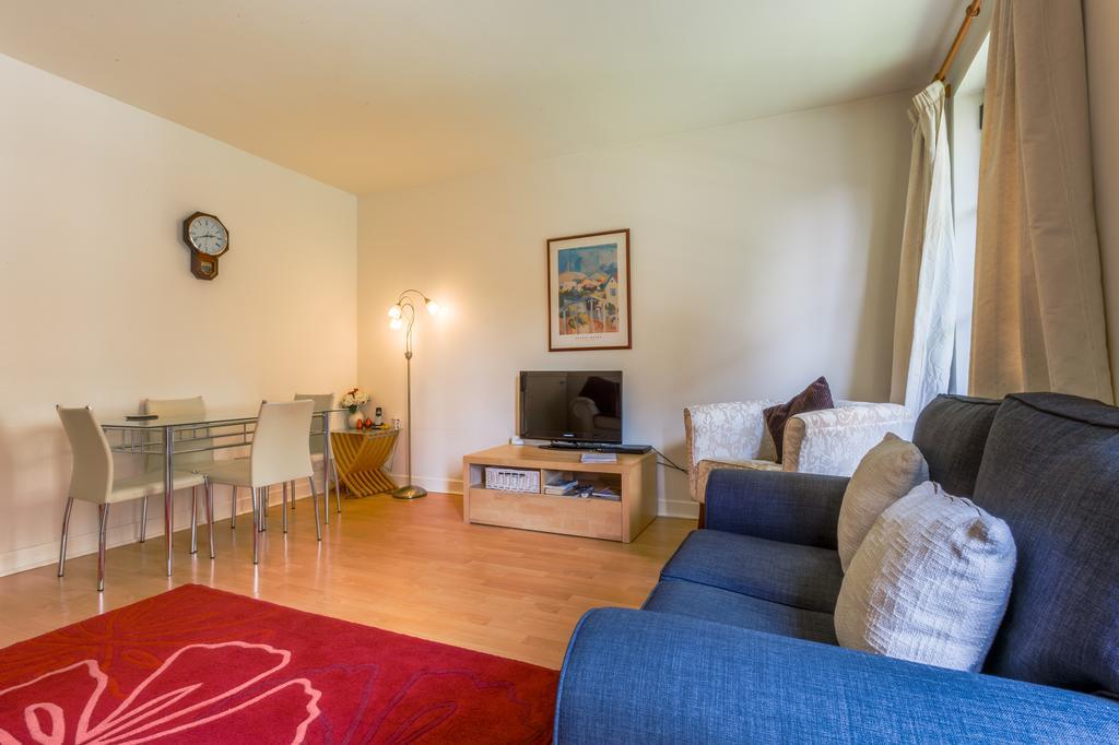 London Tower Bridge Apartments Værelse billede